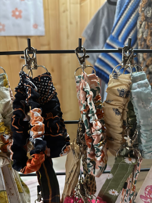 Cruz & Carry - Scrunchie Keychain