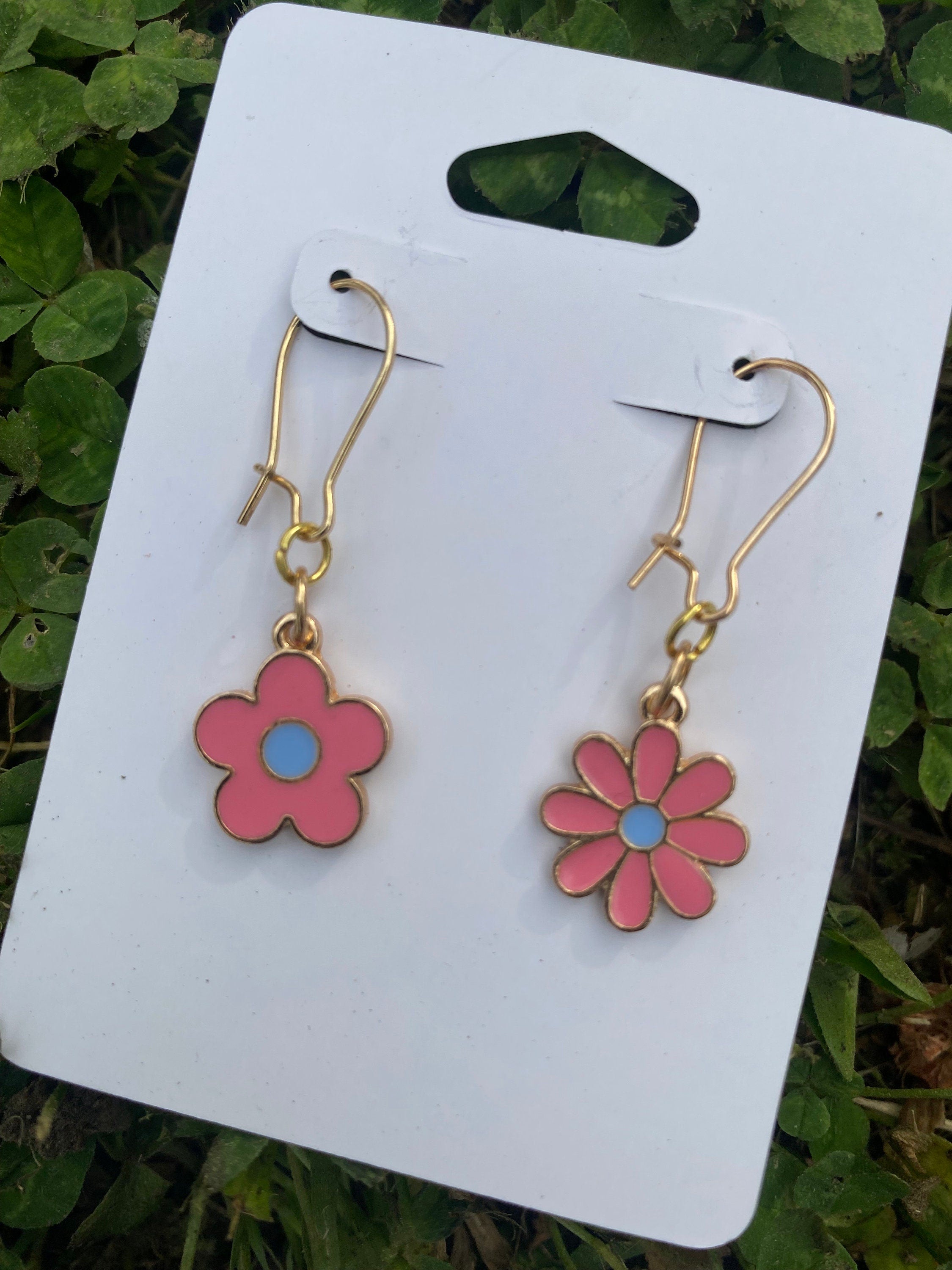 Daisy Flower Charm Earrings