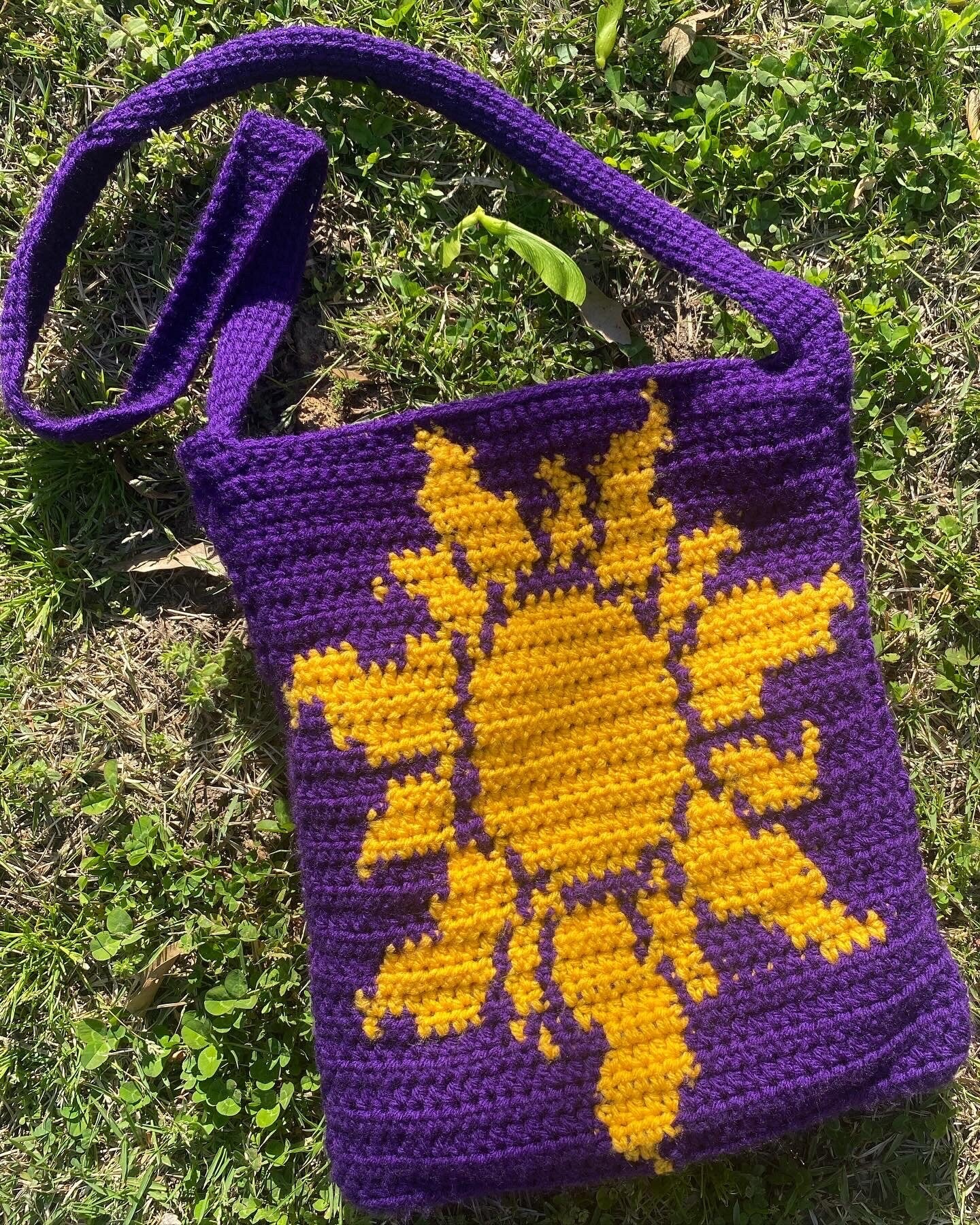 Pixel Perfect - Crochet Pixel Grid Bag